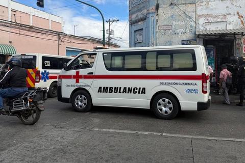 Captan pelea en plena v&iacute;a p&uacute;blica que deja un herido en zona 1 (video)