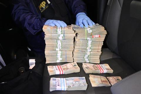 Ligan a proceso por lavado de dinero a mujer que transportaba m&aacute;s de Q345 mil