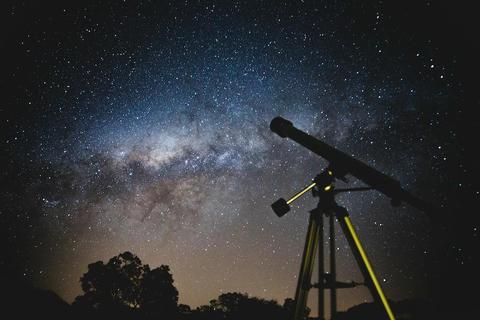 &iquest;Te gustan las estrellas? &Uacute;nete al Club de Astronom&iacute;a Infantil y Juvenil en Guatemala