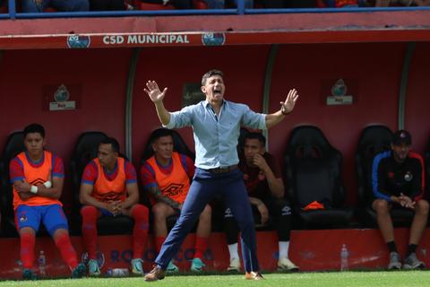 Sebasti&aacute;n Bini tiene nuevo reto en el futbol de Guatemala