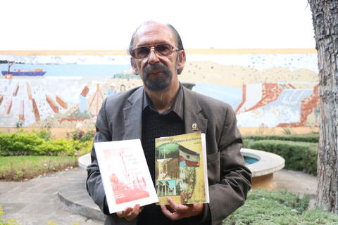 Con 69 a&ntilde;os, el historiador de Xela sigue forjando la literatura local