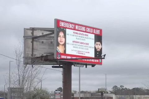 Con vallas gigantes: buscan a familia guatemalteca desaparecida en EE. UU.