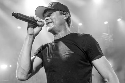 Muere Brad Arnold, cantante de la banda de rock '3 Doors Down'