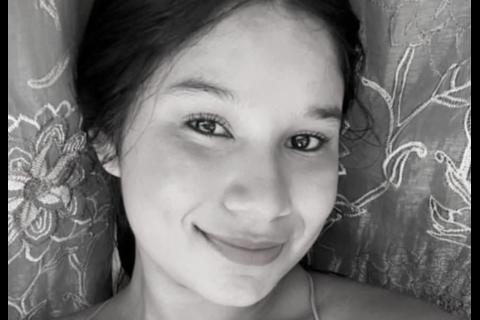 Se estrellaron contra un &aacute;rbol: fallece la joven que iba con su madre