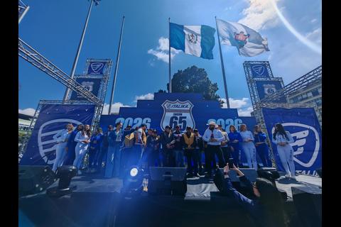 Italika particip&oacute; en la edici&oacute;n 65 de la Caravana del Zorro