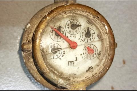 Conoce los requisitos y costos para cambiar el medidor de agua en tu hogar