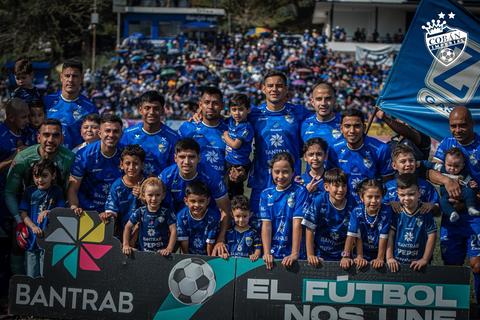 Cob&aacute;n y Municipal empatan sin goles en el duelo directo por el liderato