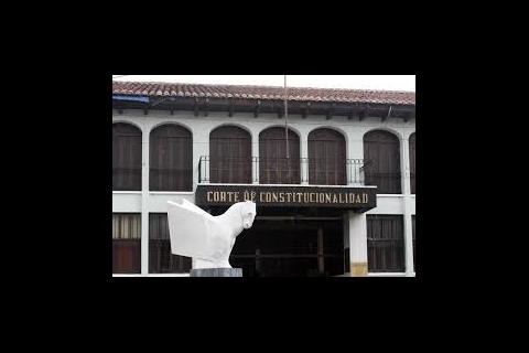 Siete de los aspirantes a la CC por el Congreso y Presidencia buscan su reelecci&oacute;n