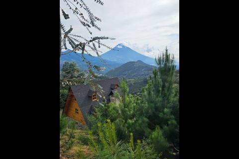 Casa Sosa: Un refugio entre la niebla y el pino a minutos de La Antigua