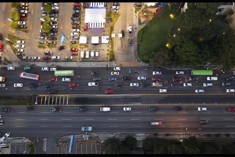 Estos son los carriles reversibles que se habilitan todas las ma&ntilde;anas en la ciudad