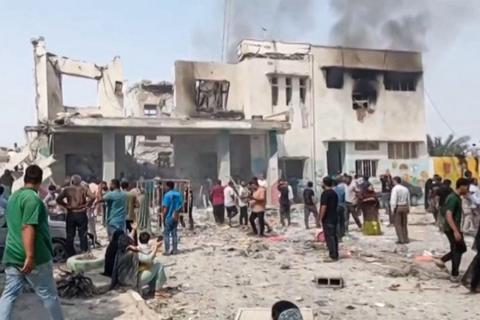 Ataque de EEUU e Israel apunt&oacute; al l&iacute;der supremo de Ir&aacute;n, afirma la TV p&uacute;blica