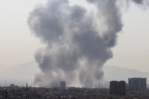 El mundo reacciona a los ataques contra Ir&aacute;n