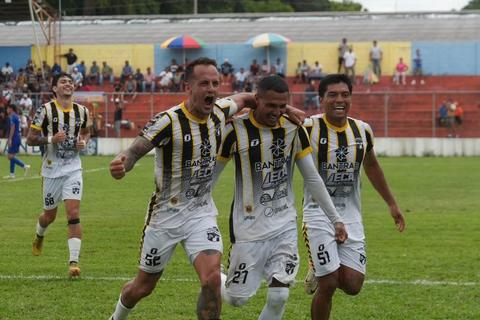 Antigua y Aurora se medir&aacute;n en final de la Supercopa Bantrab