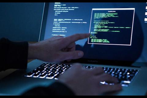 Sistemas bajo amenaza: Ataques exponen debilidades en la ciberseguridad p&uacute;blica