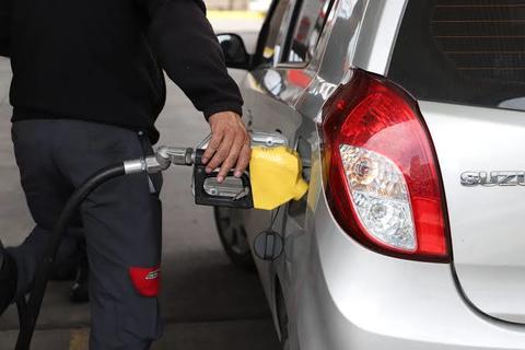 &iexcl;Subi&oacute; 59%! As&iacute; aument&oacute; el precio de los combustibles en siete meses