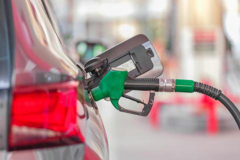 El protocolo del MEM para denunciar posibles fallas relacionadas con gasolina E10