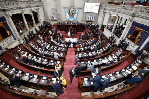 Iniciativa de subsidio anunciada por el Ejecutivo es presentada en el Congreso