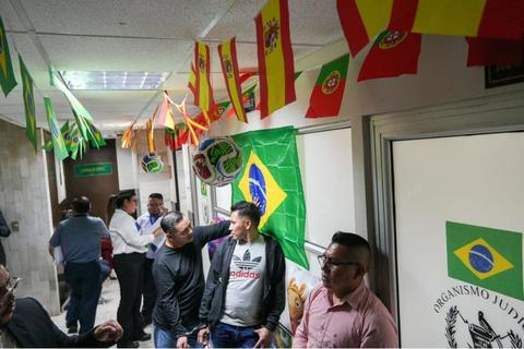 Entre audiencias y acusados: el mundial lleg&oacute; a los tribunales en Guatemala
