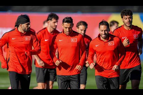 Turqu&iacute;a se mide a Australia en su regreso a la Copa del Mundo