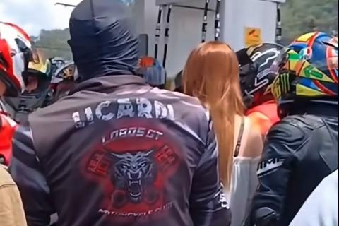 '&iquest;Ven&iacute;s drogado o qu&eacute;?' Mujer enfrenta a conductor que choc&oacute; su auto (video)