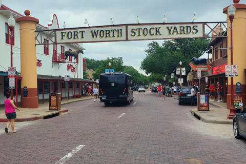 &iexcl;Yeehaw! Bienvenidos vaqueros a Fort Worth Stockyards