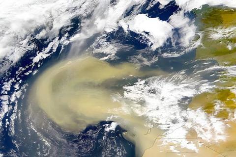 Aumento de calor y menos lluvias por concentraci&oacute;n de polvo del Sahara
