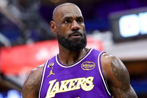 LeBron James se va de los Lakers y busca nuevo equipo en la NBA
