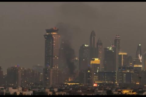 Se escuchan nuevas explosiones en Abu Dabi, Dub&aacute;i y otras zonas (video)