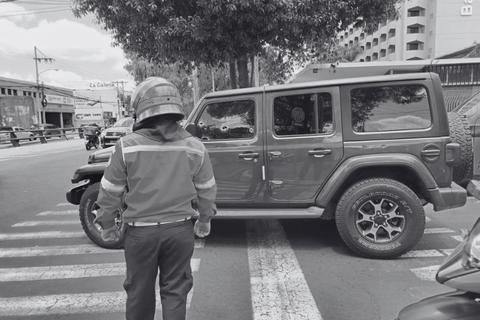 &iexcl;Disparos en zona 9! Ataque armado deja un fallecido y una mujer herida