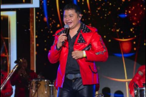 Esposa del vocalista de 'Los Recoditos' lo denuncia por agresi&oacute;n (video)