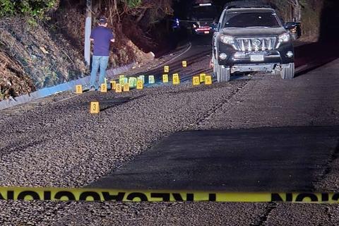 As&iacute; qued&oacute; el veh&iacute;culo del excandidato de Comapa tras ataque armado 