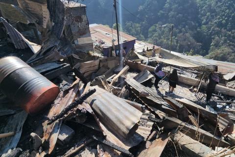 Estas son las im&aacute;genes posteriores del incendio en zona 7 (video)