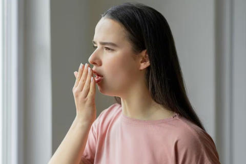 Tipos de c&aacute;ncer que causan mal aliento seg&uacute;n onc&oacute;logos