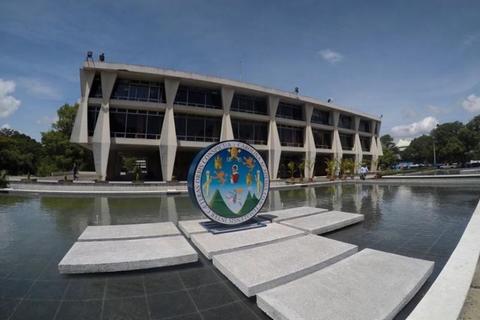 Juzgado ordena al CSU fijar fecha para elecci&oacute;n en Ingenier&iacute;a USAC