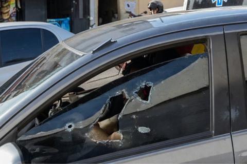 Disparan contra mujer cuando viajaba en su veh&iacute;culo en zona 12