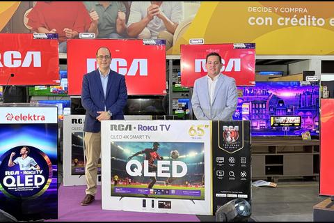 Tiendas Elektra lanza nuevos televisores con tecnolog&iacute;a Roku TV
