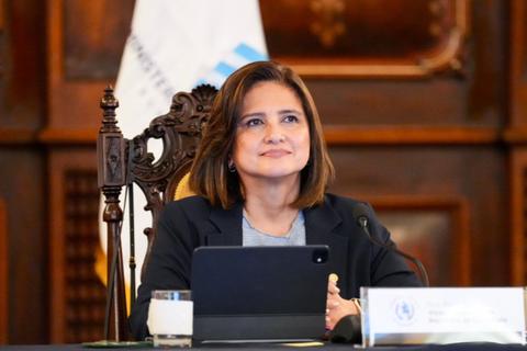 Vicepresidenta Karin Herrera inicia gira oficial por Panam&aacute; y Estados Unidos 