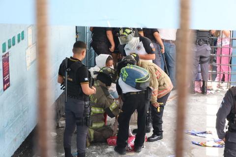 Descartan fugas tras mot&iacute;n en c&aacute;rcel para mujeres Santa Teresa, zona 18