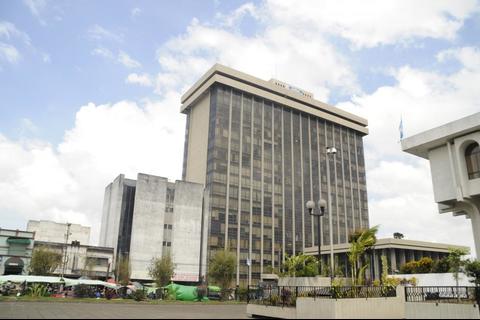 Alertan sobre supuesto robo masivo de datos de servidores del Ministerio de Finanzas