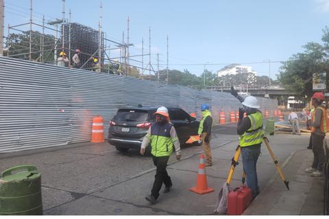 Anuncian reducci&oacute;n de carriles en la calle Mont&uacute;far, zona 9 
