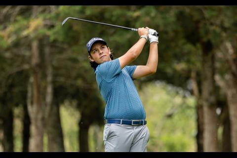 Saravia y Castrillo dominan el cuarto ranquin de golf