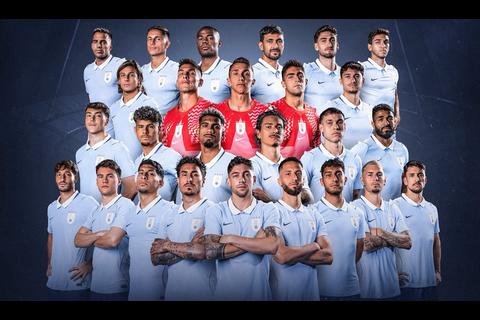 Sin sorpresas: Bielsa da la lista de Uruguay para el Mundial
