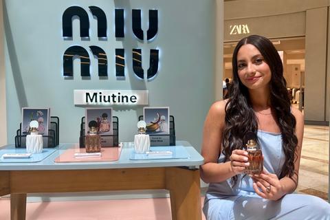 Perfumerías Fetiche presenta en Guatemala el universo de Miu Miu