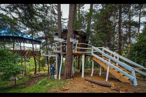 San Juan Sacatep&eacute;quez inaugura la casa del &aacute;rbol en polideportivo