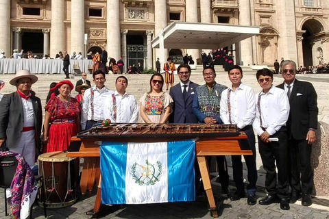 Marimba guatemalteca suena en audiencia con papa Le&oacute;n XIV 