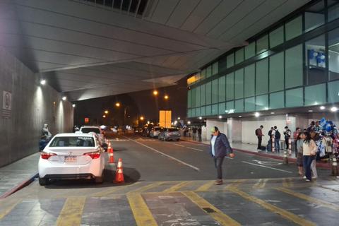 Desmienten supuesto bloqueo en el Aeropuerto Internacional La Aurora 