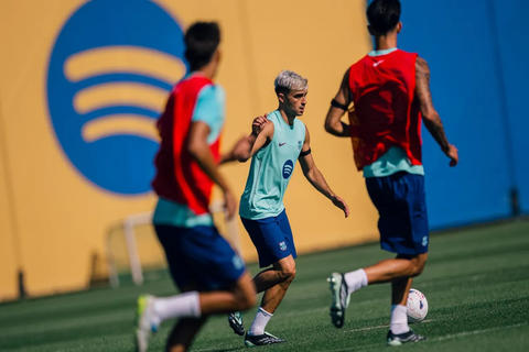El Barcelona visita al Levante en busca de su quinto triunfo consecutivo en La Liga