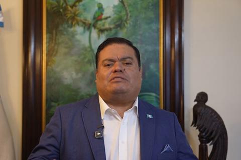 Allan Rodr&iacute;guez responde a Bernardo Ar&eacute;valo, luego que lo culpara por frenar subsidio