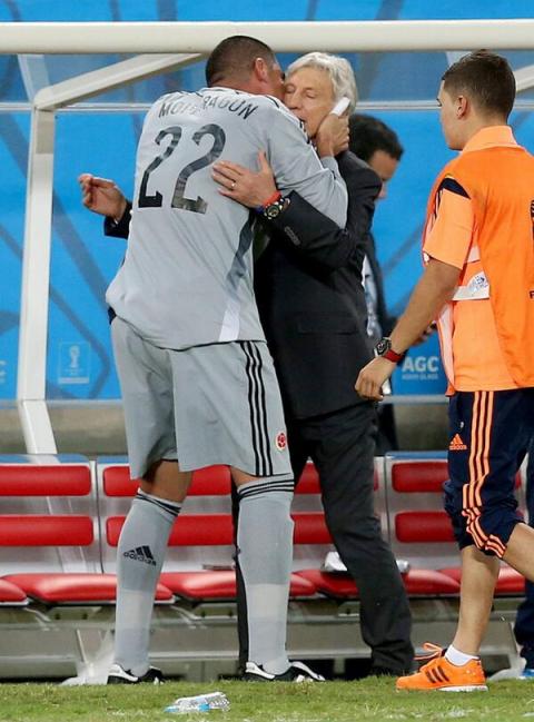 Faryd Mondragón es el jugador más veterano en jugar en un Mundial