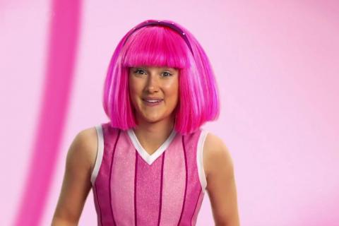 Once a&ntilde;os despu&eacute;s, as&iacute; luce Stephanie, la ni&ntilde;a de Lazy Town